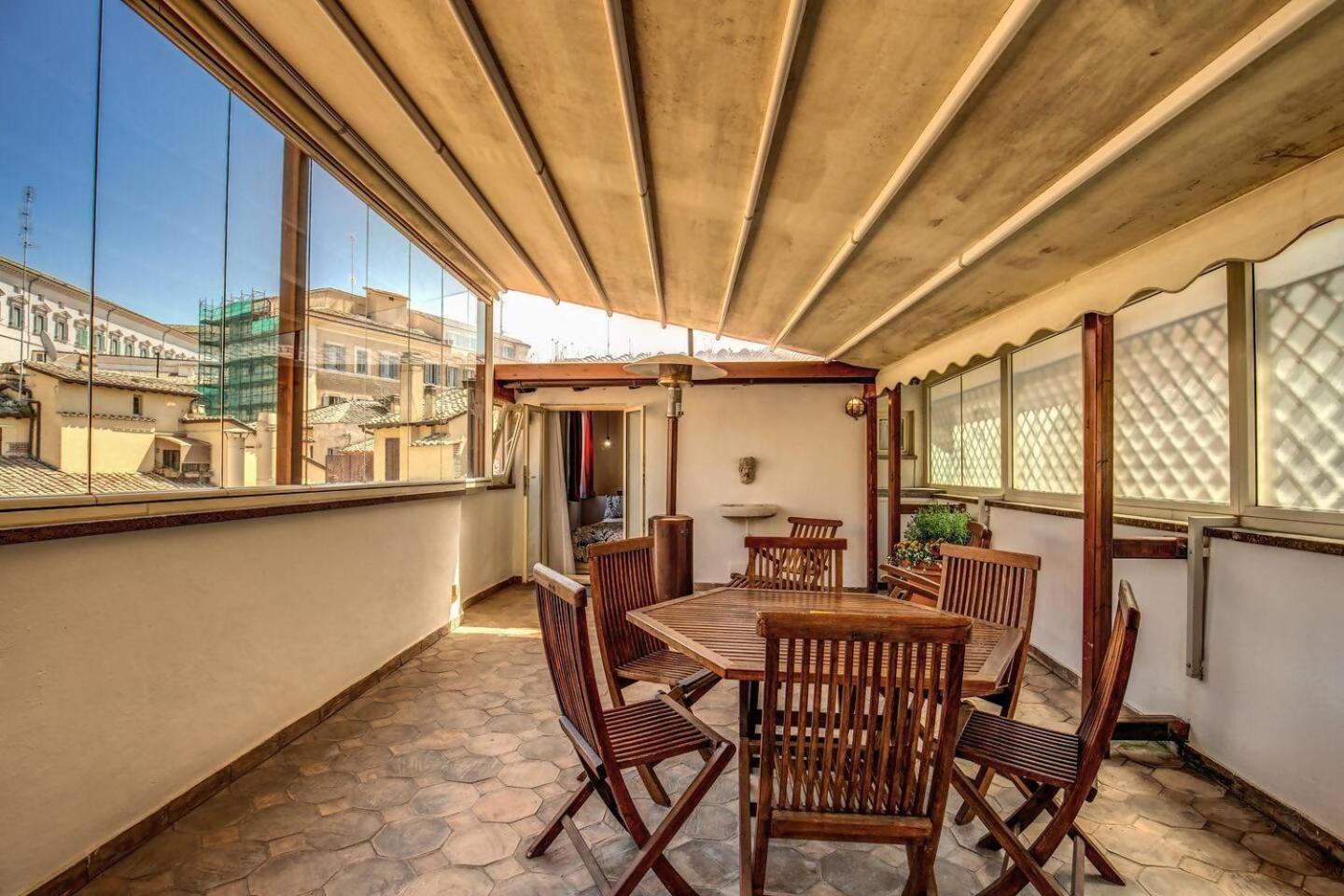 Attic With Terrace By Trevi Fountain Apartment โรม ภายนอก รูปภาพ