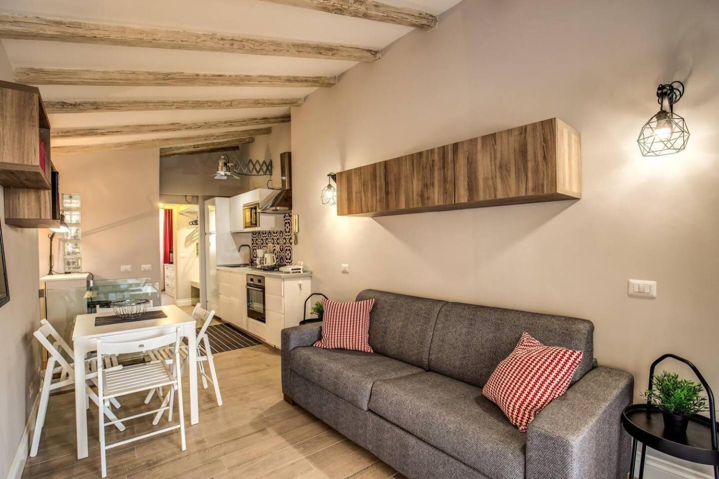 Attic With Terrace By Trevi Fountain Apartment โรม ภายนอก รูปภาพ