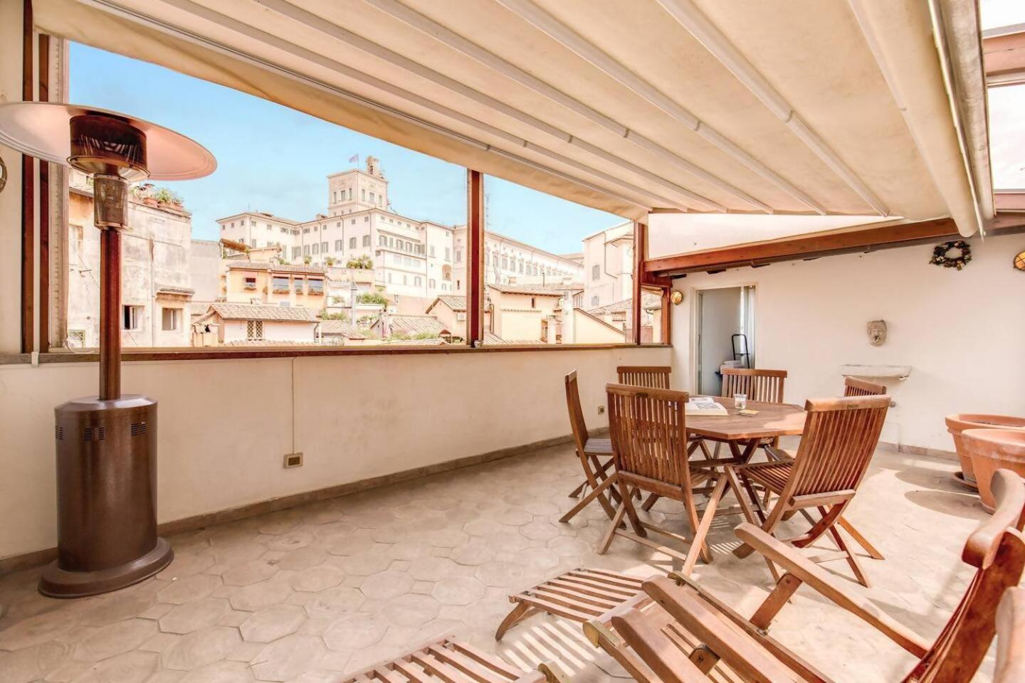 Attic With Terrace By Trevi Fountain Apartment โรม ภายนอก รูปภาพ