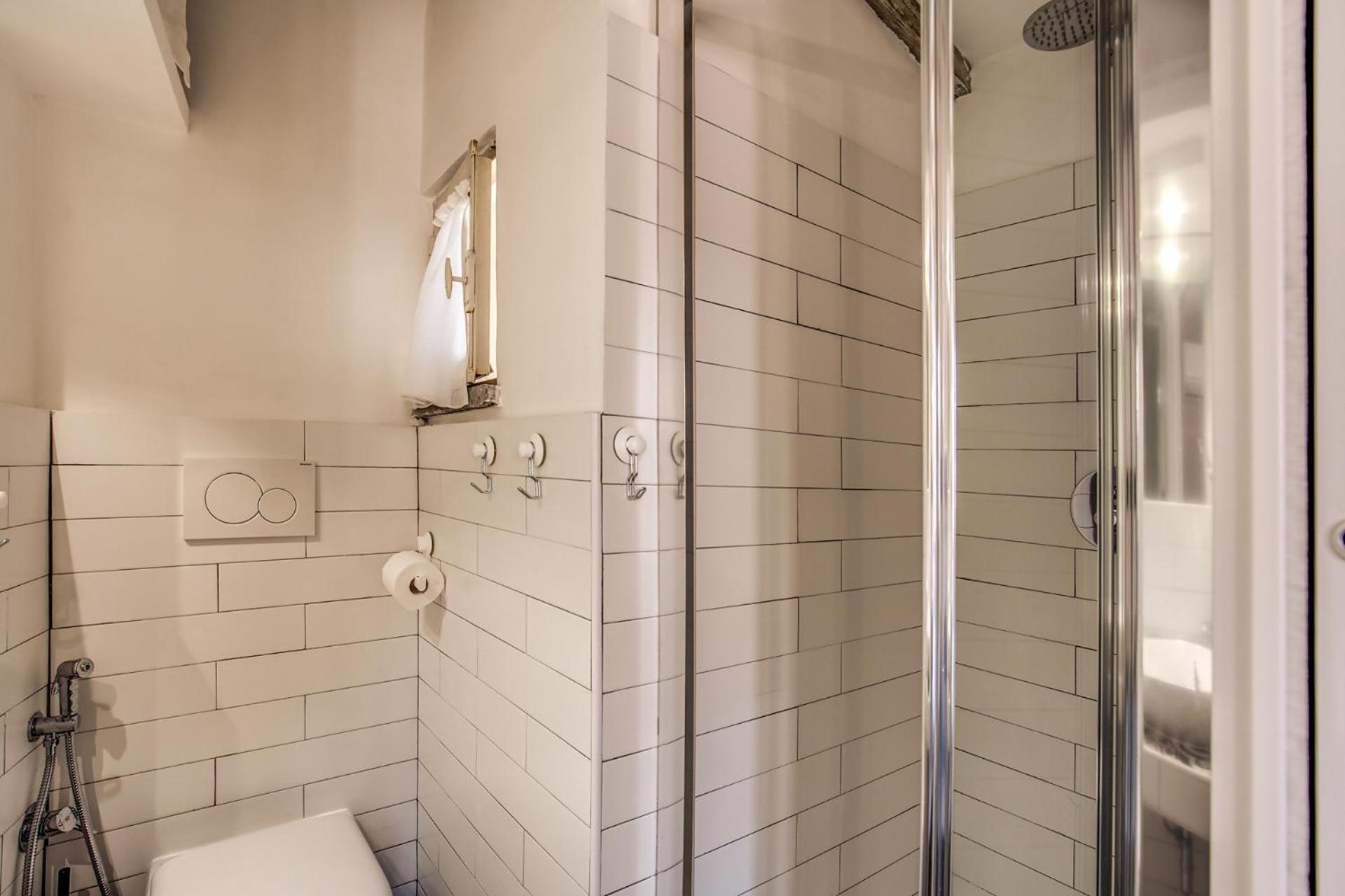 Attic With Terrace By Trevi Fountain Apartment โรม ภายนอก รูปภาพ