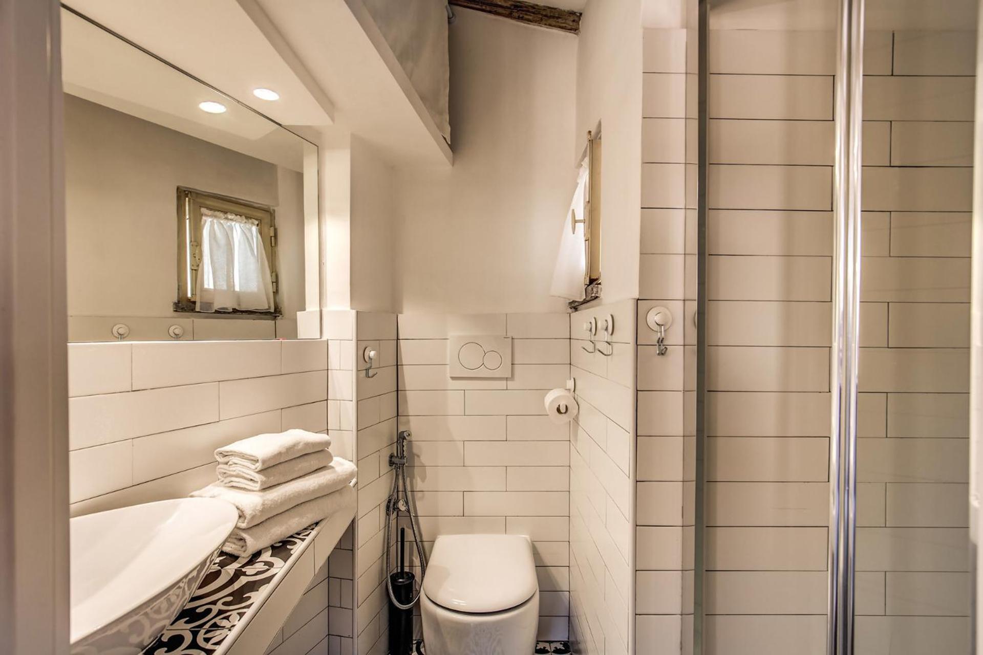 Attic With Terrace By Trevi Fountain Apartment โรม ภายนอก รูปภาพ